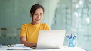 $20/hr Remote Customer Service Job at Endurance with No Experience