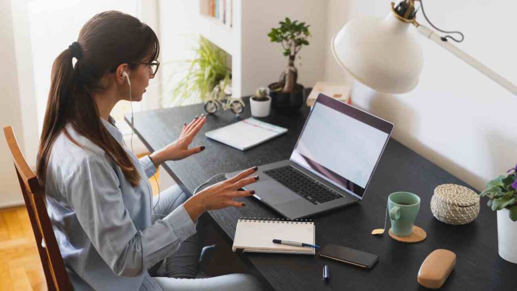 Remote Work From Home Jobs with 1 Year of Experience